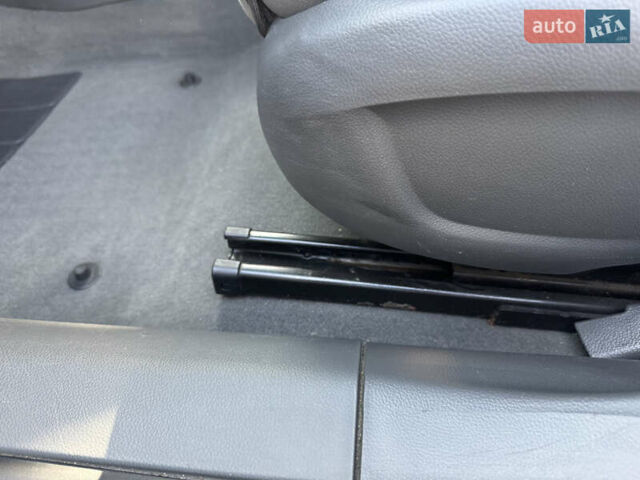 Серый Шевроле Круз, объемом двигателя 1.99 л и пробегом 208 тыс. км за 7800 $, фото 36 на Automoto.ua