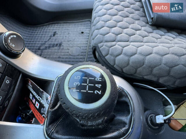 Серый Шевроле Круз, объемом двигателя 1.99 л и пробегом 208 тыс. км за 7800 $, фото 51 на Automoto.ua