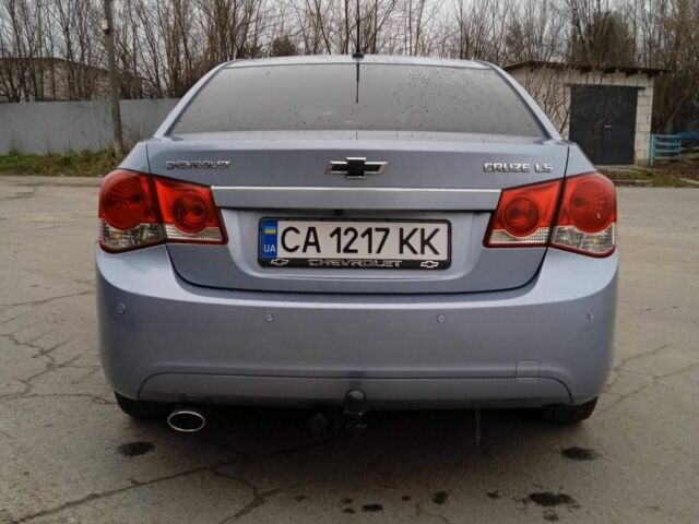 Сірий Шевроле Круз, об'ємом двигуна 1.8 л та пробігом 186 тис. км за 5600 $, фото 5 на Automoto.ua