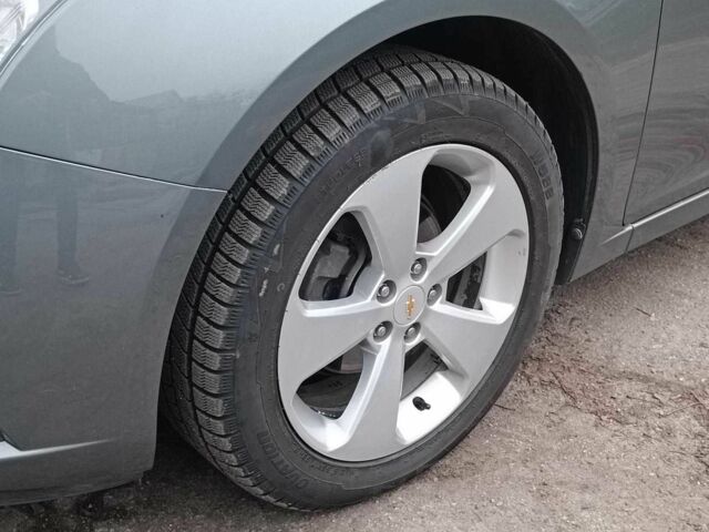 Сірий Шевроле Круз, об'ємом двигуна 1.8 л та пробігом 221 тис. км за 6690 $, фото 3 на Automoto.ua