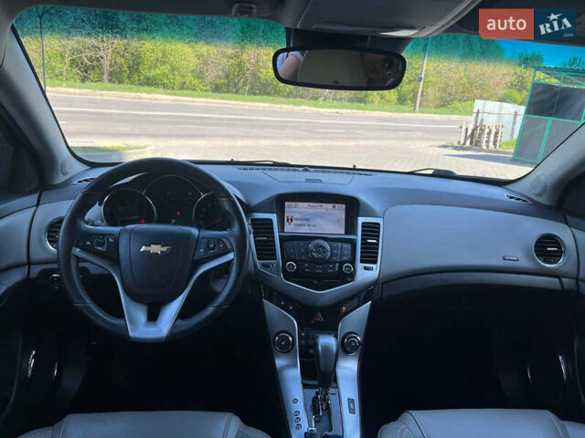 Серый Шевроле Круз, объемом двигателя 1.8 л и пробегом 168 тыс. км за 7400 $, фото 35 на Automoto.ua