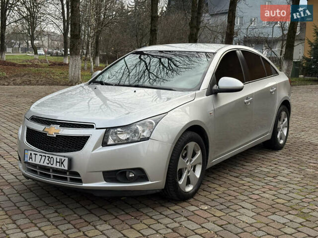 Серый Шевроле Круз, объемом двигателя 2 л и пробегом 154 тыс. км за 5950 $, фото 7 на Automoto.ua