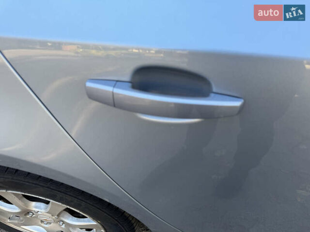 Серый Шевроле Круз, объемом двигателя 1.99 л и пробегом 208 тыс. км за 7800 $, фото 44 на Automoto.ua