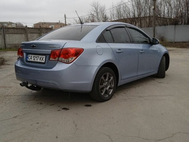 Сірий Шевроле Круз, об'ємом двигуна 1.8 л та пробігом 186 тис. км за 5600 $, фото 20 на Automoto.ua