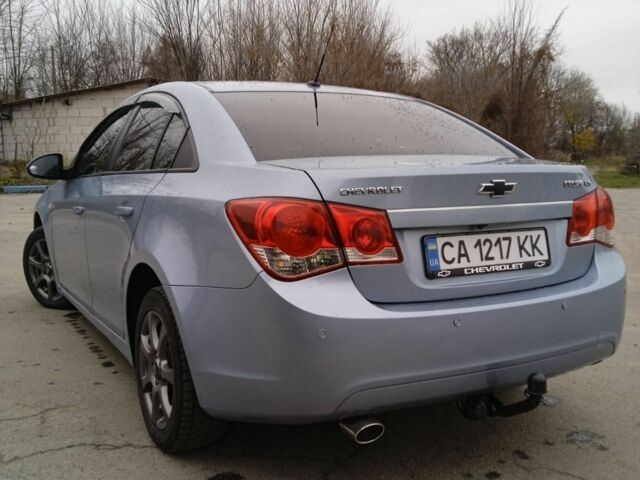 Сірий Шевроле Круз, об'ємом двигуна 1.8 л та пробігом 186 тис. км за 5600 $, фото 3 на Automoto.ua