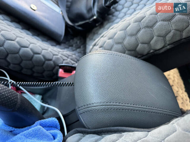 Серый Шевроле Круз, объемом двигателя 1.99 л и пробегом 208 тыс. км за 7800 $, фото 50 на Automoto.ua