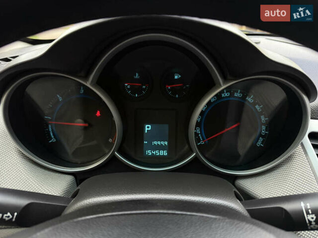 Серый Шевроле Круз, объемом двигателя 2 л и пробегом 154 тыс. км за 5950 $, фото 35 на Automoto.ua