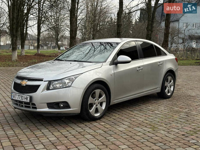 Серый Шевроле Круз, объемом двигателя 2 л и пробегом 154 тыс. км за 5950 $, фото 6 на Automoto.ua