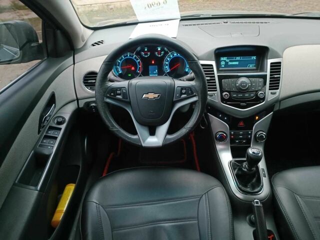 Сірий Шевроле Круз, об'ємом двигуна 1.8 л та пробігом 221 тис. км за 6690 $, фото 14 на Automoto.ua