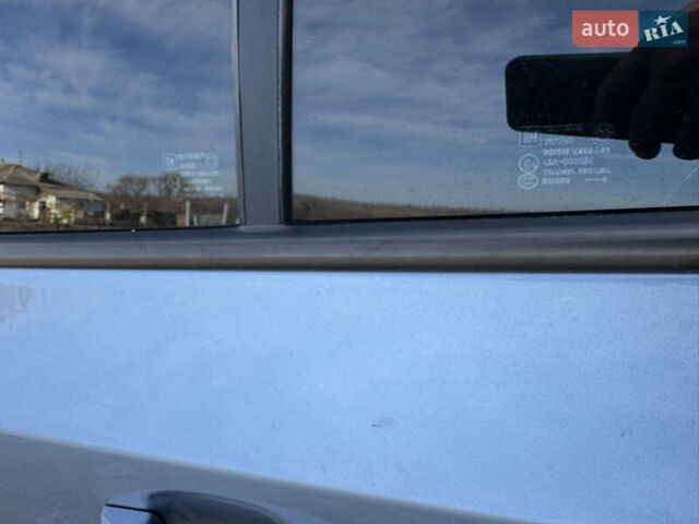 Серый Шевроле Круз, объемом двигателя 1.99 л и пробегом 208 тыс. км за 7800 $, фото 26 на Automoto.ua