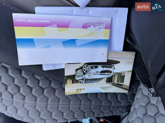 Серый Шевроле Круз, объемом двигателя 1.99 л и пробегом 208 тыс. км за 7800 $, фото 63 на Automoto.ua