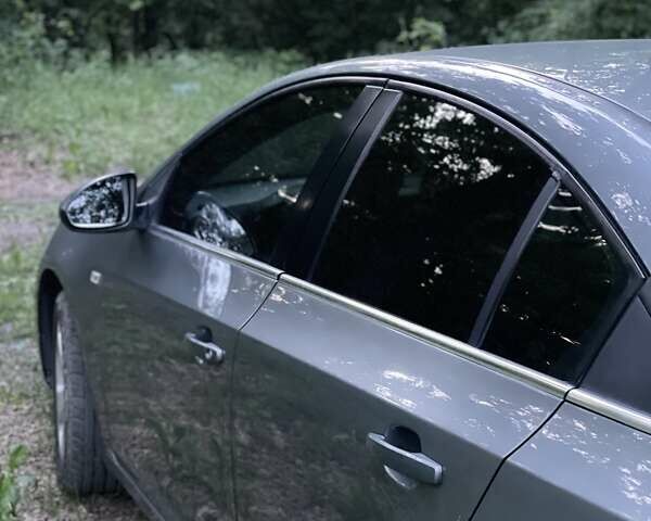 Сірий Шевроле Круз, об'ємом двигуна 1.8 л та пробігом 215 тис. км за 7000 $, фото 6 на Automoto.ua