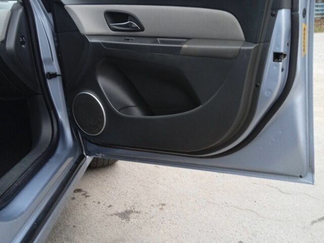 Сірий Шевроле Круз, об'ємом двигуна 1.8 л та пробігом 186 тис. км за 5600 $, фото 14 на Automoto.ua