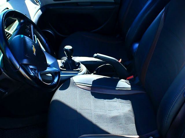 Серый Шевроле Круз, объемом двигателя 1.6 л и пробегом 109 тыс. км за 7000 $, фото 4 на Automoto.ua