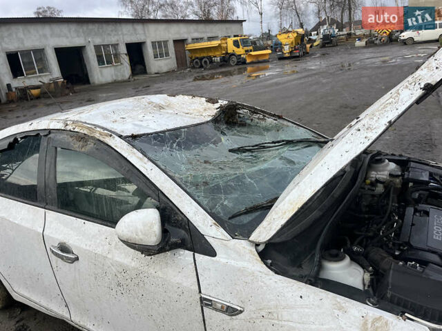 Серый Шевроле Круз, объемом двигателя 1.8 л и пробегом 205 тыс. км за 3300 $, фото 8 на Automoto.ua