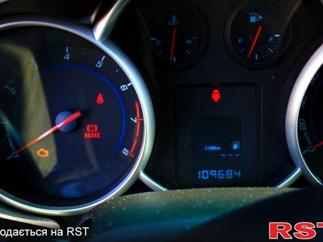 Серый Шевроле Круз, объемом двигателя 1.6 л и пробегом 109 тыс. км за 7000 $, фото 3 на Automoto.ua