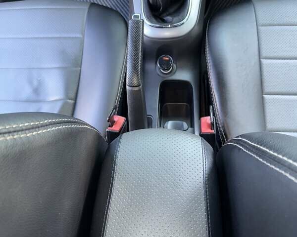 Серый Шевроле Круз, объемом двигателя 1.8 л и пробегом 90 тыс. км за 7500 $, фото 22 на Automoto.ua