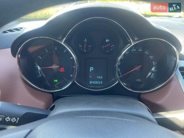 Серый Шевроле Круз, объемом двигателя 1.8 л и пробегом 340 тыс. км за 7500 $, фото 18 на Automoto.ua