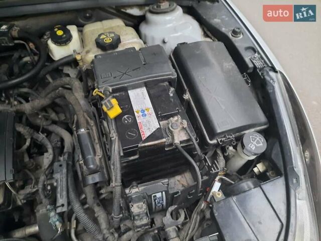 Серый Шевроле Круз, объемом двигателя 1.8 л и пробегом 196 тыс. км за 7750 $, фото 30 на Automoto.ua