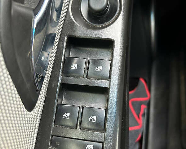 Серый Шевроле Круз, объемом двигателя 1.6 л и пробегом 192 тыс. км за 7000 $, фото 10 на Automoto.ua