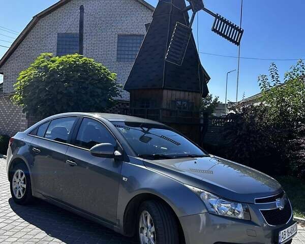 Сірий Шевроле Круз, об'ємом двигуна 2 л та пробігом 217 тис. км за 6200 $, фото 10 на Automoto.ua