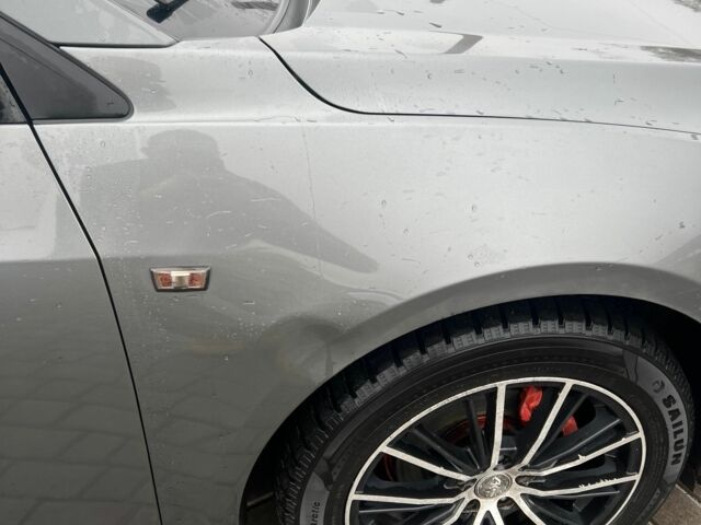 Серый Шевроле Круз, объемом двигателя 1.8 л и пробегом 258 тыс. км за 6000 $, фото 8 на Automoto.ua