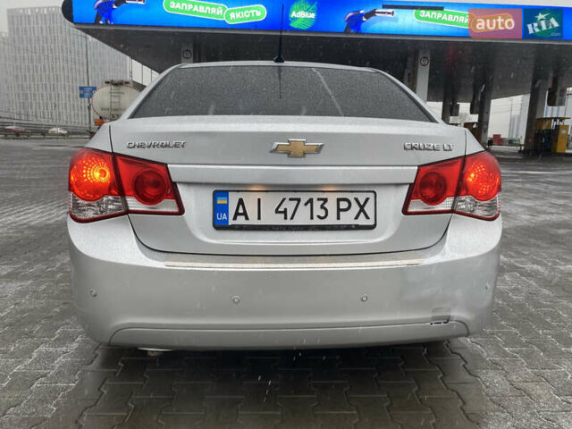 Серый Шевроле Круз, объемом двигателя 1.8 л и пробегом 221 тыс. км за 6900 $, фото 49 на Automoto.ua