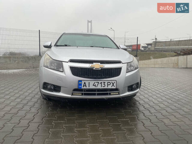 Серый Шевроле Круз, объемом двигателя 1.8 л и пробегом 221 тыс. км за 6900 $, фото 2 на Automoto.ua