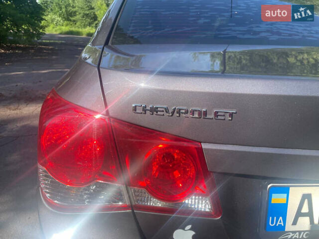 Серый Шевроле Круз, объемом двигателя 1.79 л и пробегом 180 тыс. км за 6500 $, фото 34 на Automoto.ua