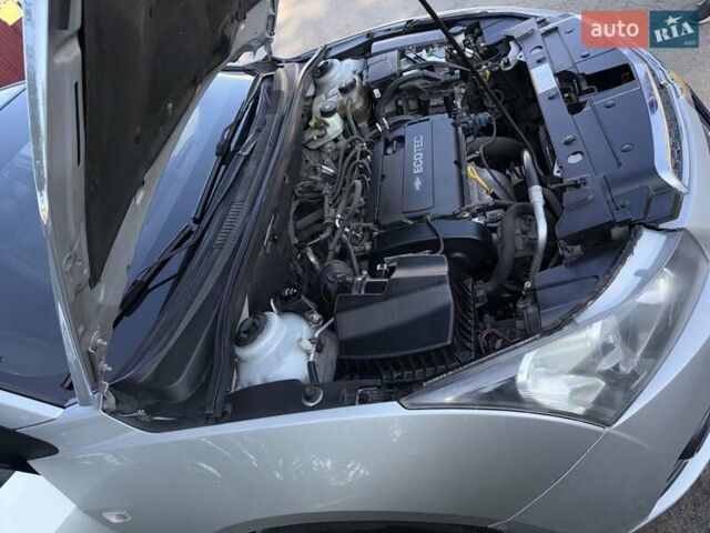 Серый Шевроле Круз, объемом двигателя 1.8 л и пробегом 90 тыс. км за 7500 $, фото 23 на Automoto.ua