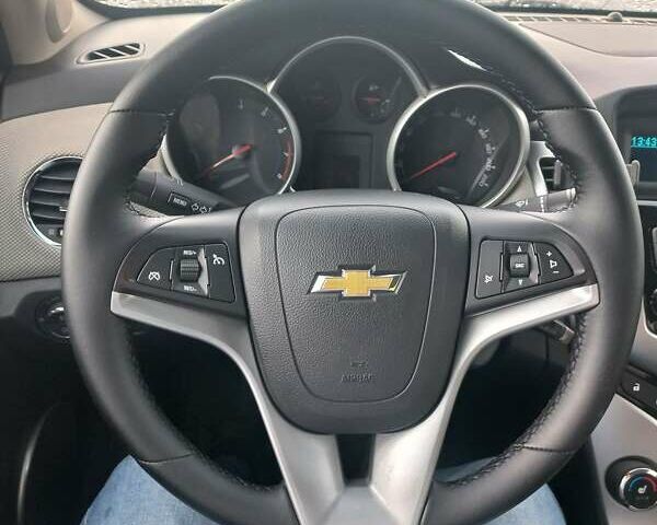 Серый Шевроле Круз, объемом двигателя 1.8 л и пробегом 270 тыс. км за 6800 $, фото 14 на Automoto.ua