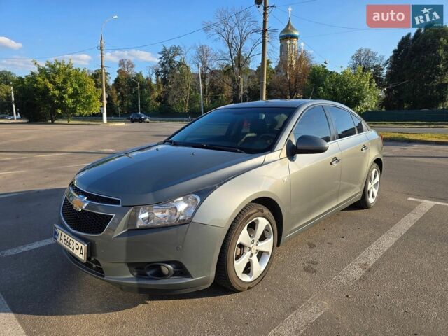 Сірий Шевроле Круз, об'ємом двигуна 1.8 л та пробігом 200 тис. км за 7100 $, фото 2 на Automoto.ua