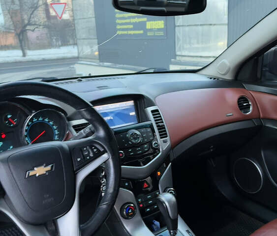 Сірий Шевроле Круз, об'ємом двигуна 1.8 л та пробігом 210 тис. км за 6700 $, фото 21 на Automoto.ua