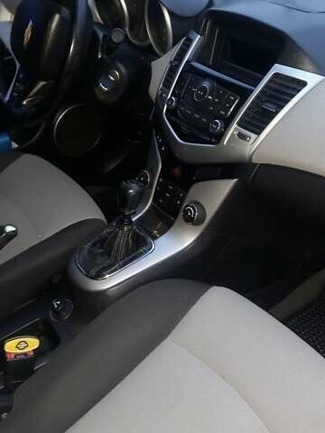 Сірий Шевроле Круз, об'ємом двигуна 1.8 л та пробігом 245 тис. км за 5400 $, фото 4 на Automoto.ua