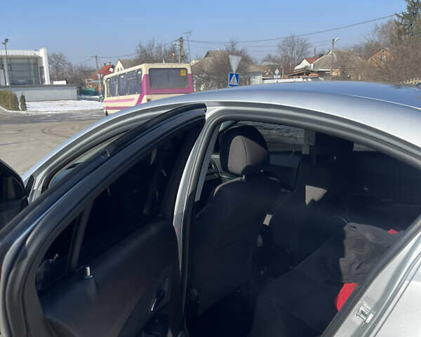 Сірий Шевроле Круз, об'ємом двигуна 1.8 л та пробігом 170 тис. км за 6000 $, фото 8 на Automoto.ua