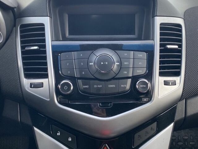 Серый Шевроле Круз, объемом двигателя 1.8 л и пробегом 193 тыс. км за 6200 $, фото 4 на Automoto.ua