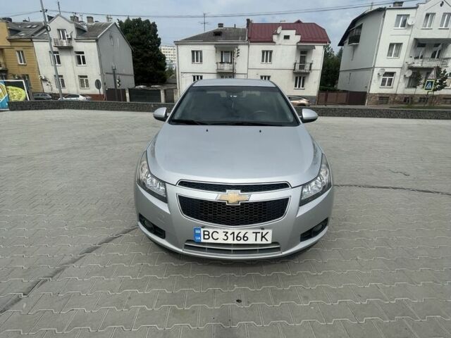 Серый Шевроле Круз, объемом двигателя 1.8 л и пробегом 240 тыс. км за 6500 $, фото 9 на Automoto.ua