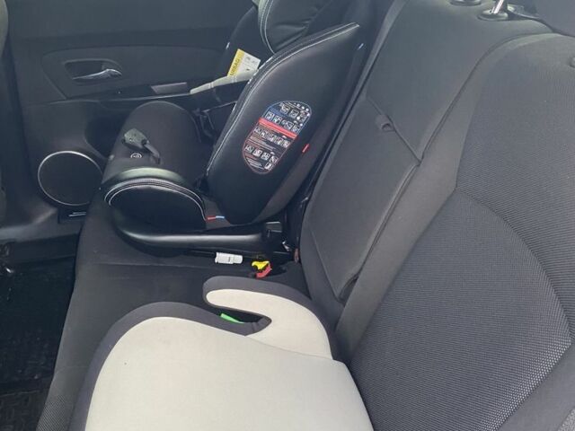 Серый Шевроле Круз, объемом двигателя 1.8 л и пробегом 193 тыс. км за 6200 $, фото 5 на Automoto.ua