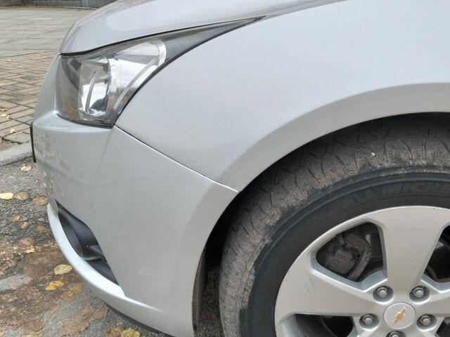 Серый Шевроле Круз, объемом двигателя 1.7 л и пробегом 252 тыс. км за 6500 $, фото 17 на Automoto.ua