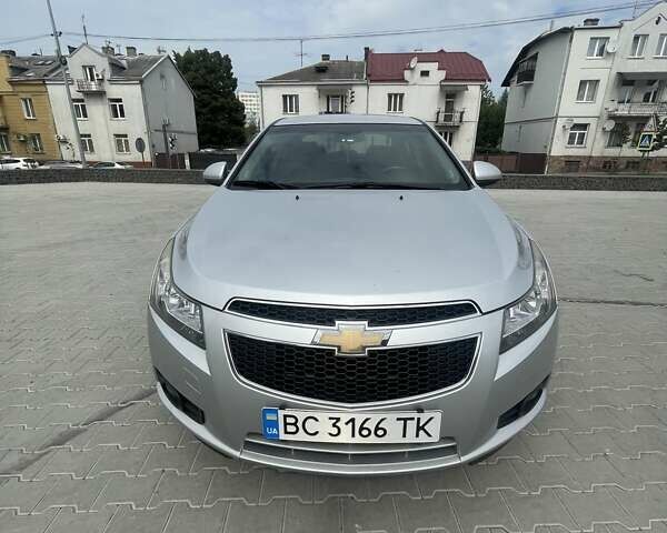 Серый Шевроле Круз, объемом двигателя 1.8 л и пробегом 240 тыс. км за 6600 $, фото 6 на Automoto.ua