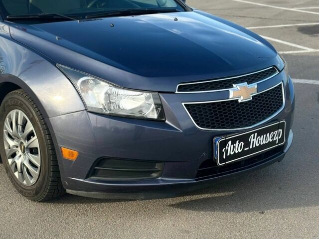 Сірий Шевроле Круз, об'ємом двигуна 0 л та пробігом 217 тис. км за 6999 $, фото 1 на Automoto.ua