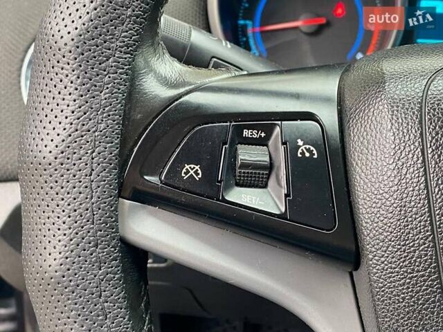 Серый Шевроле Круз, объемом двигателя 1.36 л и пробегом 233 тыс. км за 7090 $, фото 20 на Automoto.ua