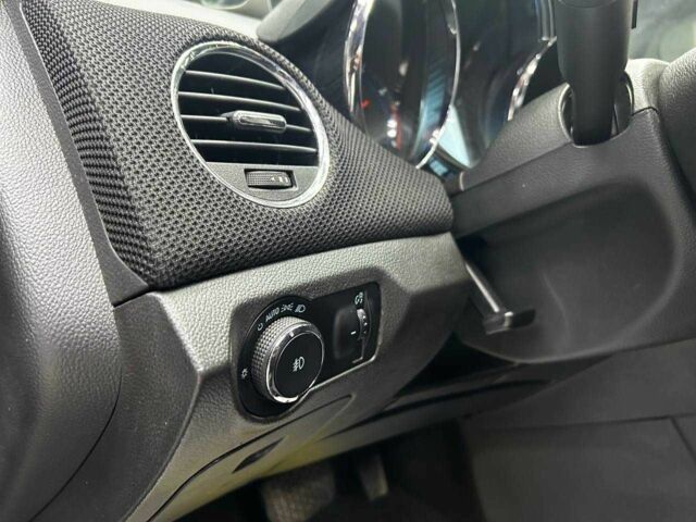 Серый Шевроле Круз, объемом двигателя 1.4 л и пробегом 130 тыс. км за 7200 $, фото 7 на Automoto.ua