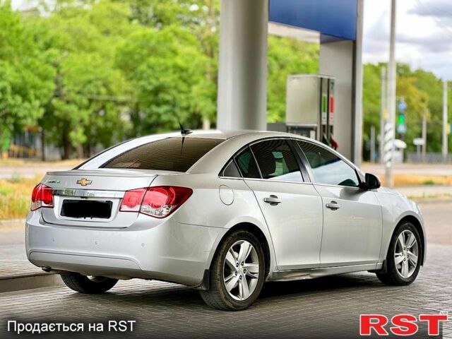 Серый Шевроле Круз, объемом двигателя 2 л и пробегом 191 тыс. км за 6100 $, фото 1 на Automoto.ua