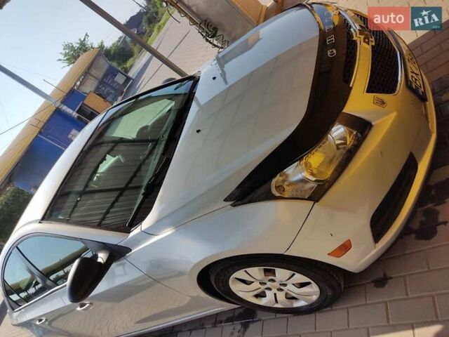 Серый Шевроле Круз, объемом двигателя 1.8 л и пробегом 261 тыс. км за 8000 $, фото 6 на Automoto.ua