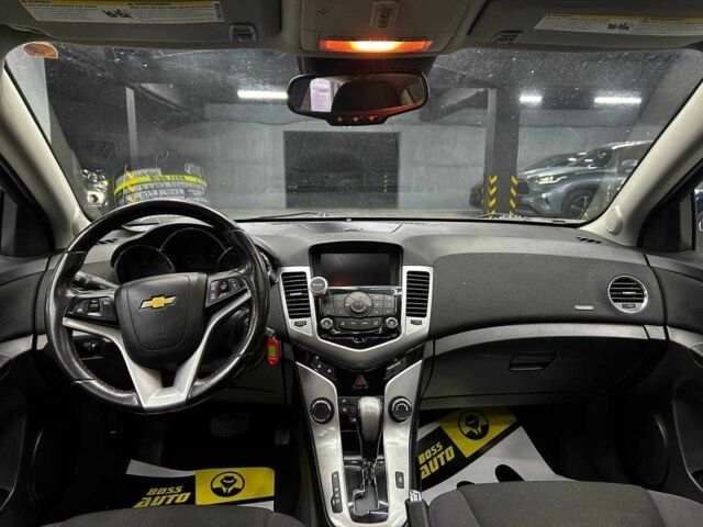 Серый Шевроле Круз, объемом двигателя 1.4 л и пробегом 130 тыс. км за 7200 $, фото 11 на Automoto.ua