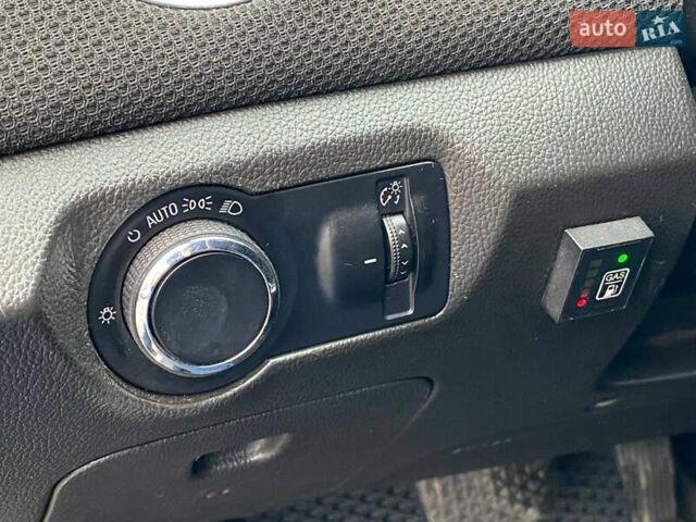 Серый Шевроле Круз, объемом двигателя 1.36 л и пробегом 233 тыс. км за 7090 $, фото 24 на Automoto.ua