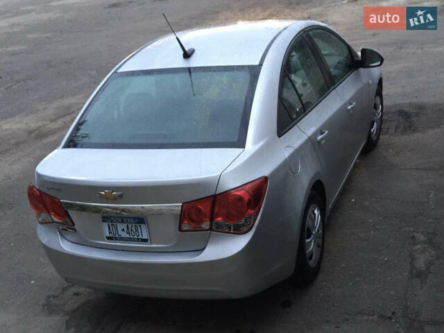 Сірий Шевроле Круз, об'ємом двигуна 1.8 л та пробігом 306 тис. км за 7200 $, фото 2 на Automoto.ua