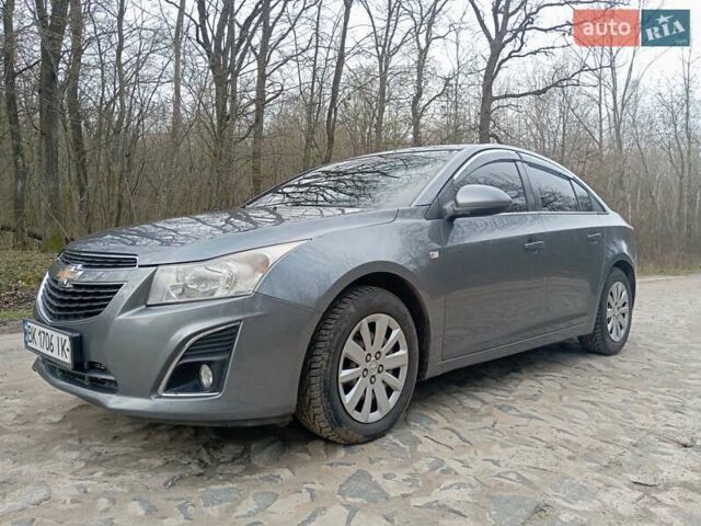 Серый Шевроле Круз, объемом двигателя 1.6 л и пробегом 155 тыс. км за 6700 $, фото 8 на Automoto.ua
