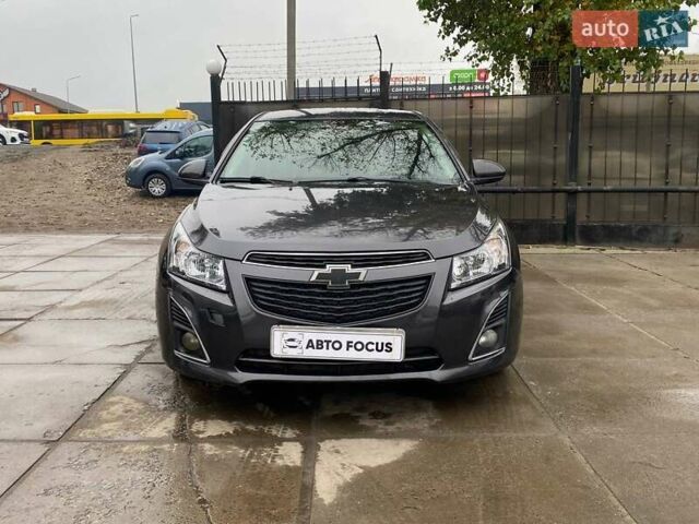 Серый Шевроле Круз, объемом двигателя 1.36 л и пробегом 233 тыс. км за 7090 $, фото 1 на Automoto.ua